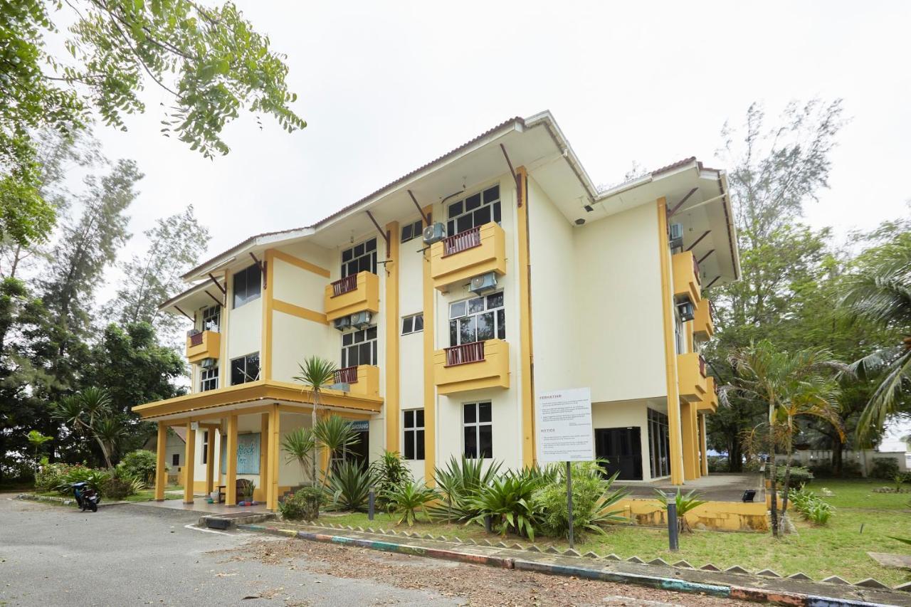 Terengganu Equestrian Resort Kuala Terengganu Exterior foto